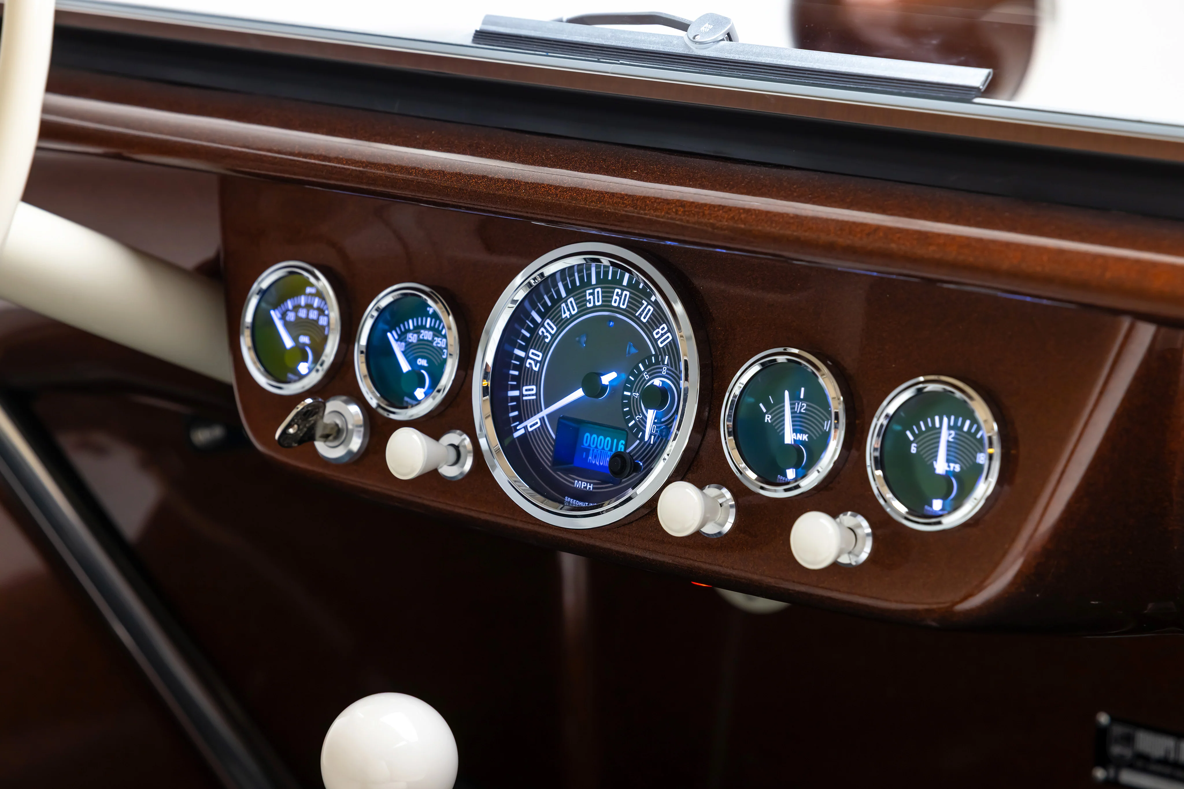 Meyers Manx Classic Resorter - Brilliant Bronze - Image 9